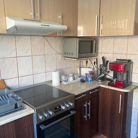 Apartament Regim Hotelier Орадя Экстерьер фото